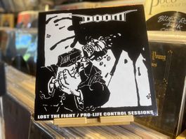 DOOM – LOST THE FIGHT / PRO-LIFE.../ OG ITA 2009 VG+/VG+