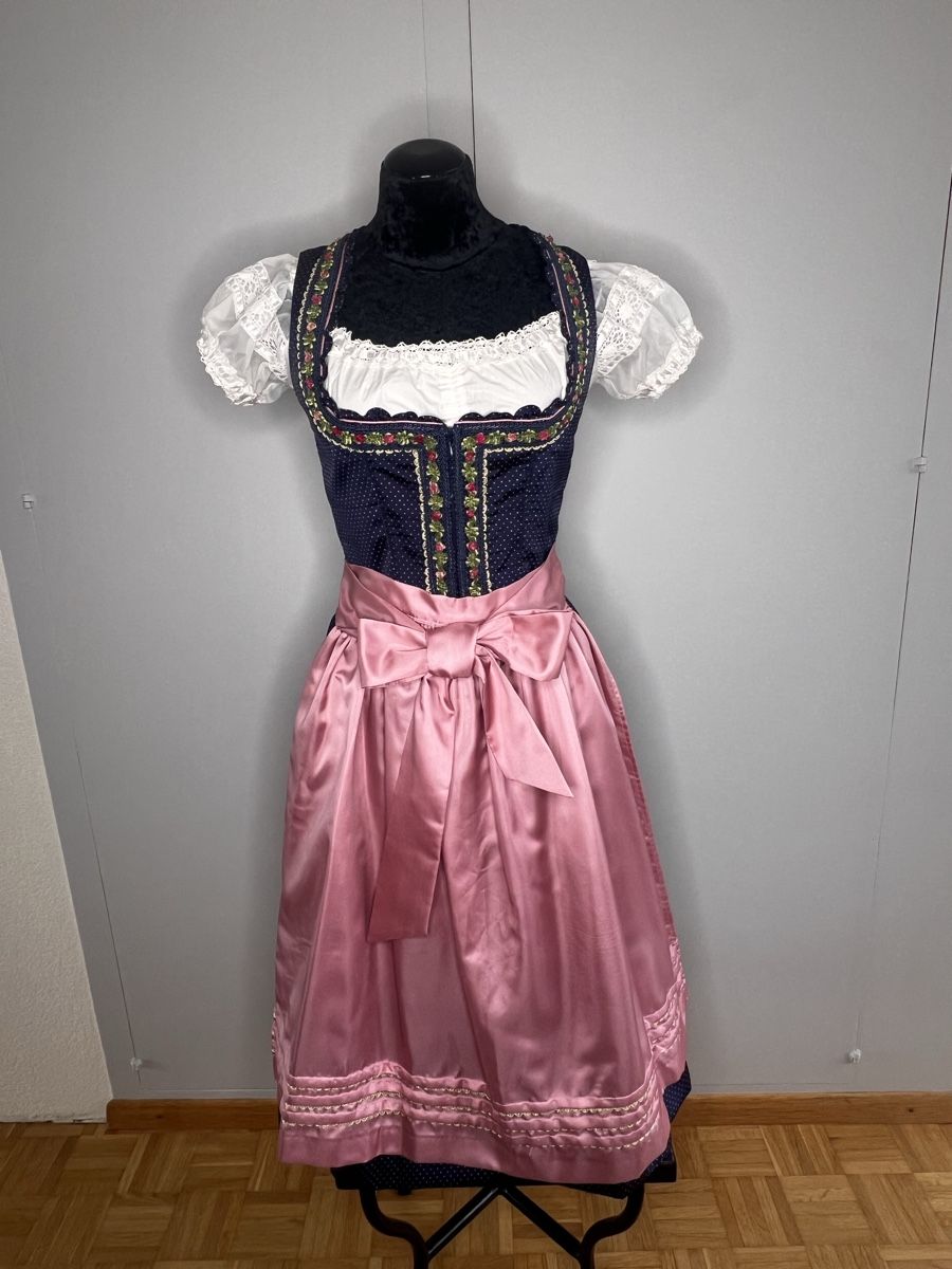 Krüger Kleider: Dirndl von Krüger Gr. 36 mit Bluse – Neu (gemäss Beschreibung) aus Langenthal von 7evenstar