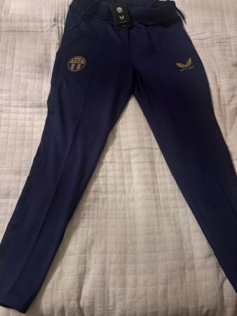 FCZ  Trainingshose dunkelblau Grösse L neu mit Etikett