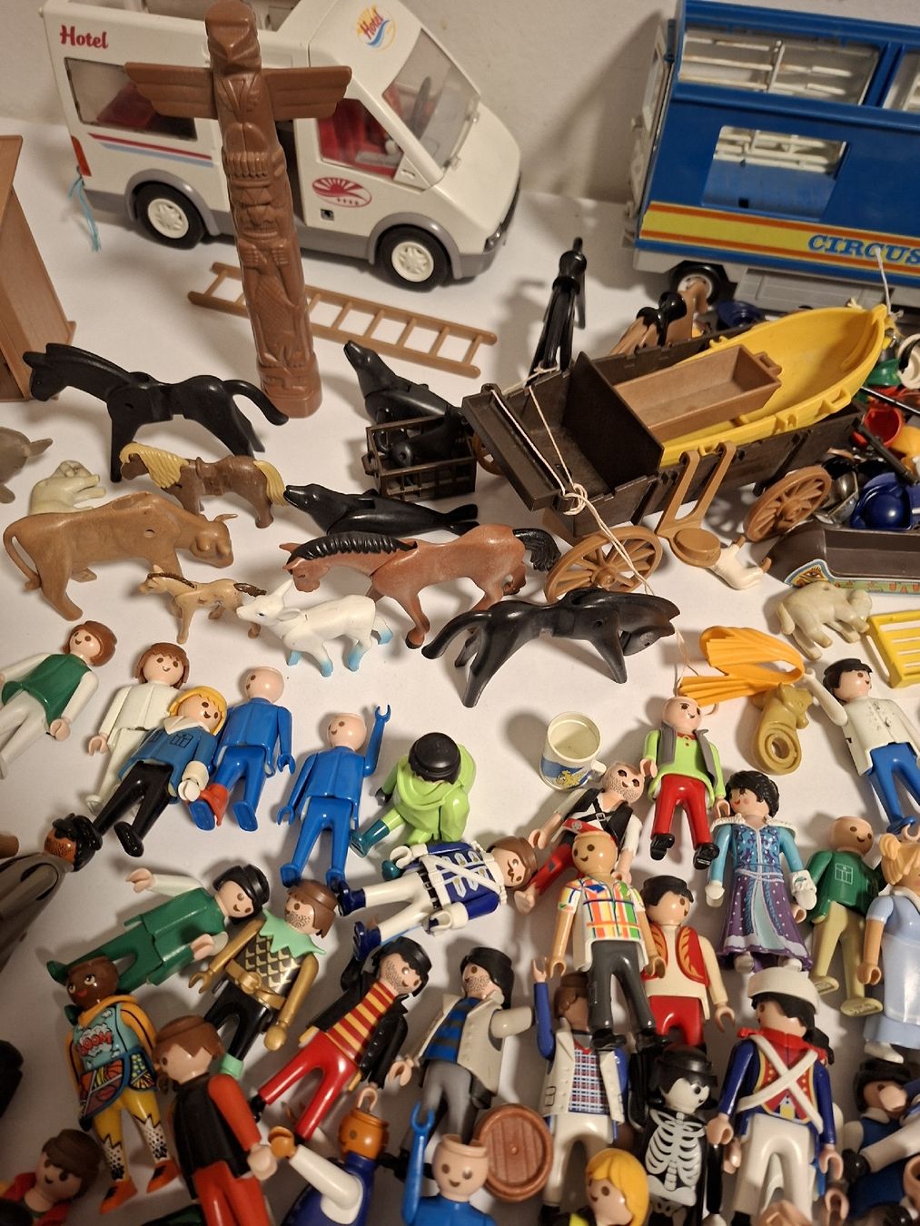 Playmobil Giocattoli: Grand lot de Playmobil – Usato da Belfaux venduto da frifri500 8