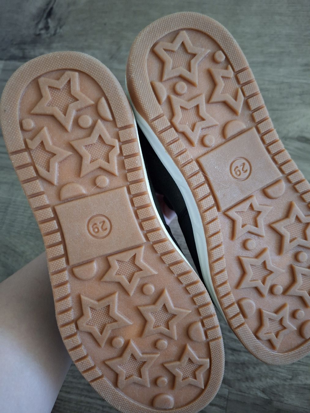 Chaussures garçon: Kinderhalbschuhe Grösse 29  – Neuf (Voir description) à Winterthur par Ausmisten2026 1