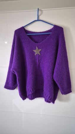 Pull d'hiver violet confortable avec étoile brillante ✨