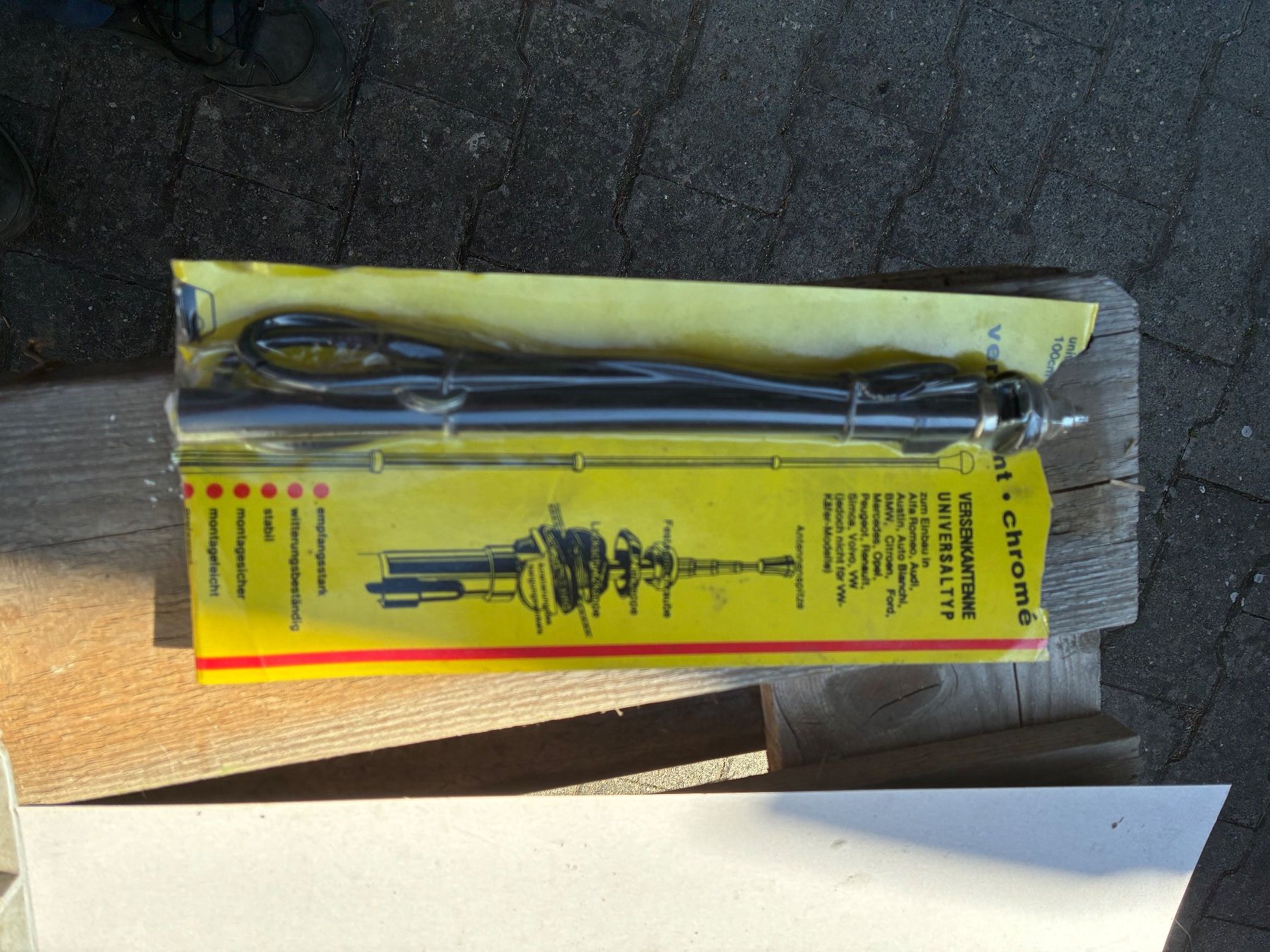 Tutti pezzi di ricambio auto: Auto Antennen Set 5stk + diverses – Usato da Thayngen venduto da stammsani 4