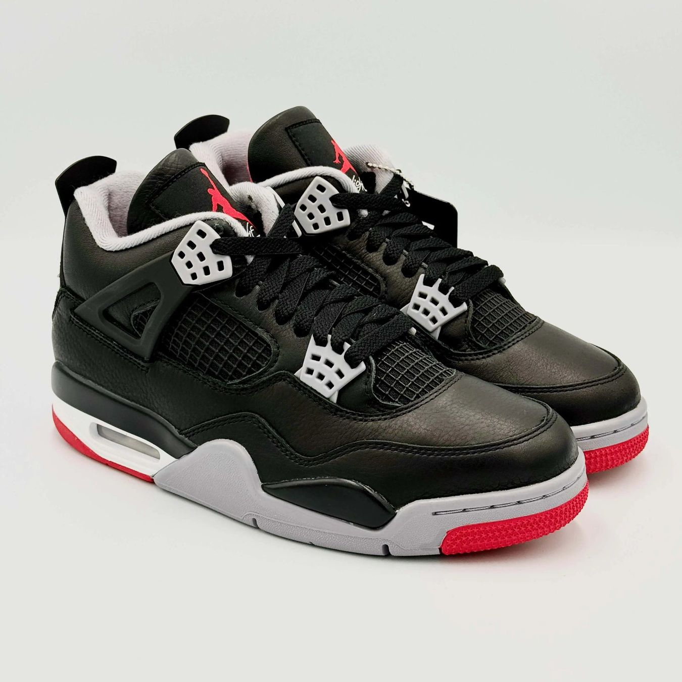 Jordan Scarpe da uomo: Jordan 4 Retro Bred Reimagined EU 43 – Nuovo e nell'imballaggio originale da Erlinsbach venduto da sasneakers