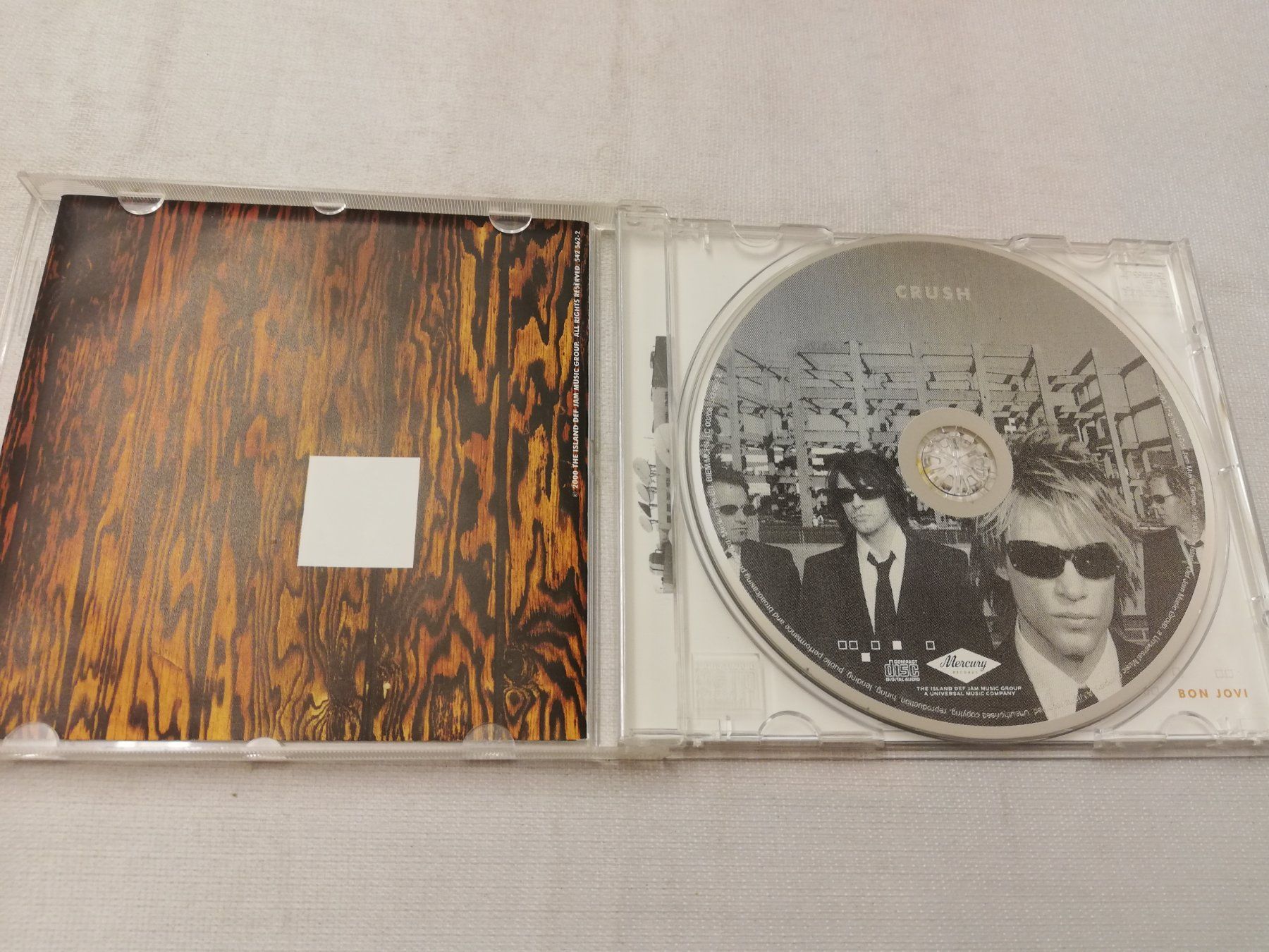 CD: BON JOVI - CRUSH – Usato da Bern venduto da Vinylsound.ch 2