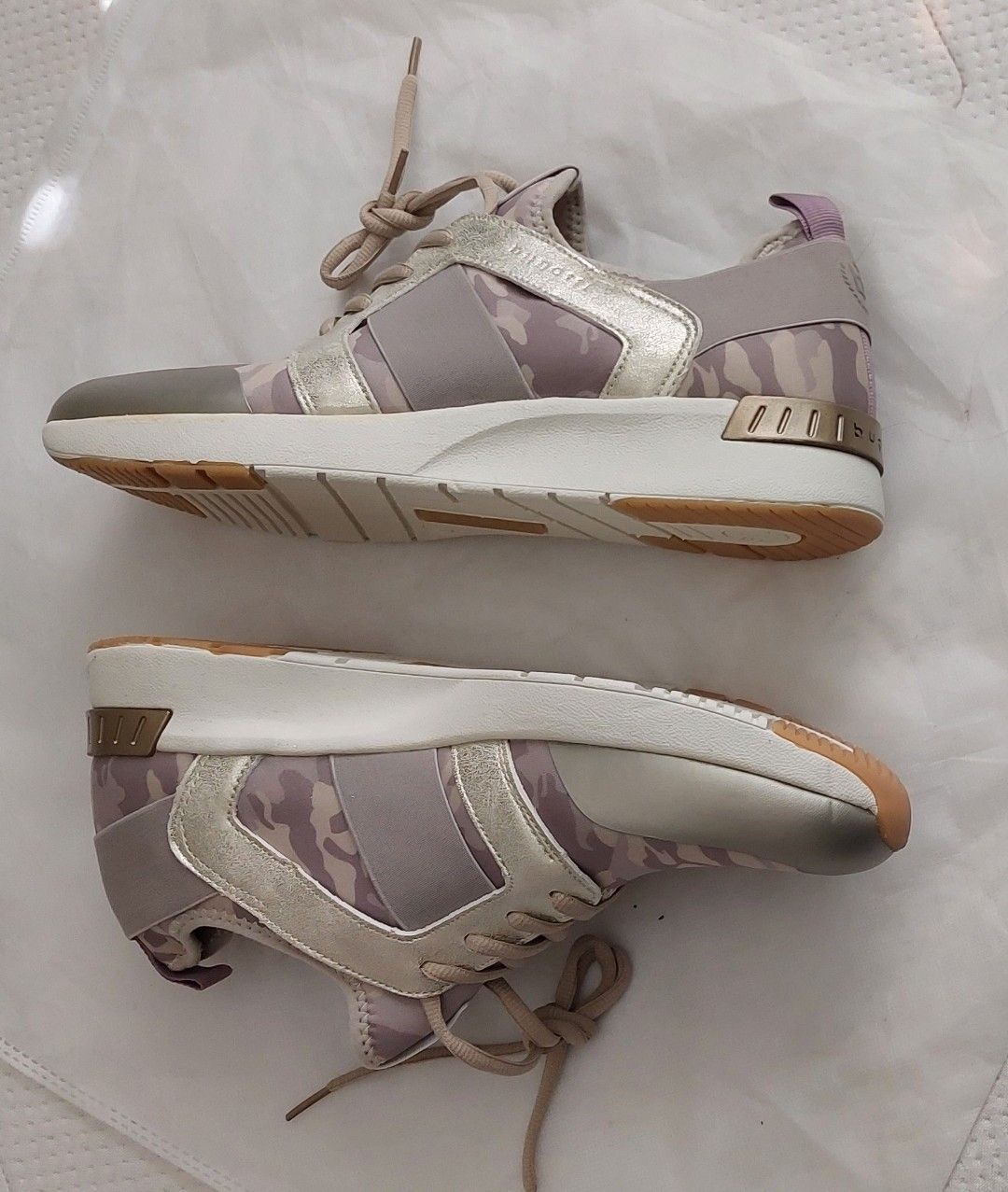 Bugatti Scarpe da donna: Bugatti Sneakers – Nuovo (secondo la descrizione) da Wislikofen venduto da Ana.Gomes 3