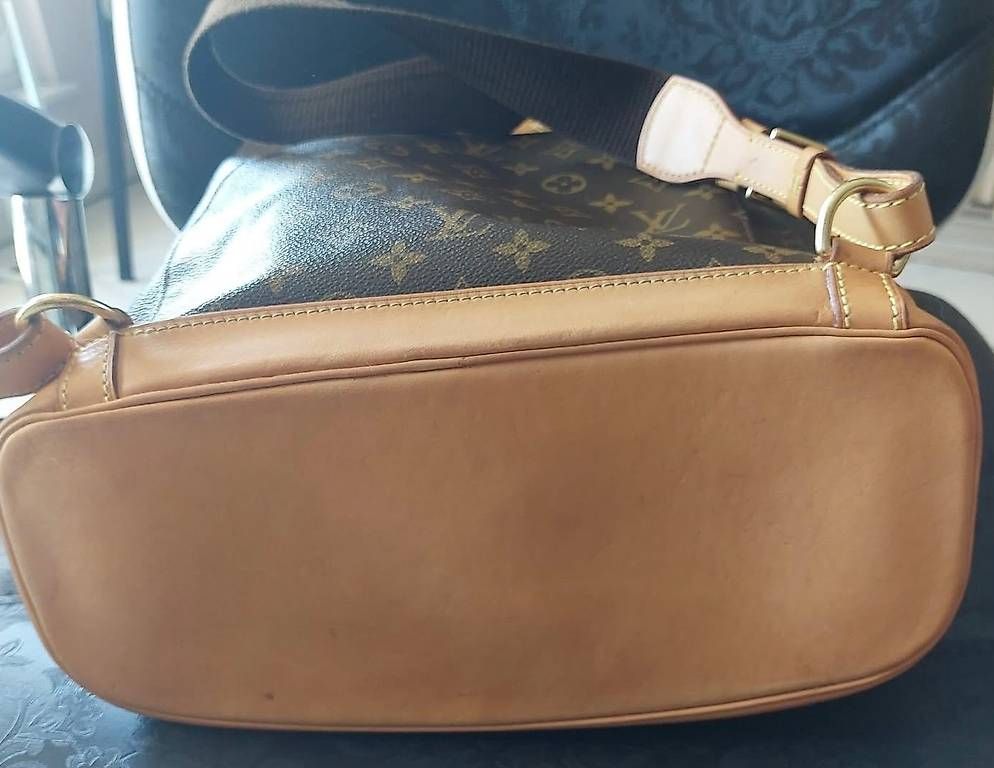 Zaini: Louis Vuitton Rucksack Montsouris GM – Usato da Tägerwilen venduto da AngelaMiranda 3