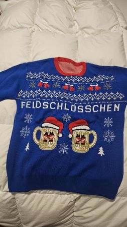 Lustiger Pullover