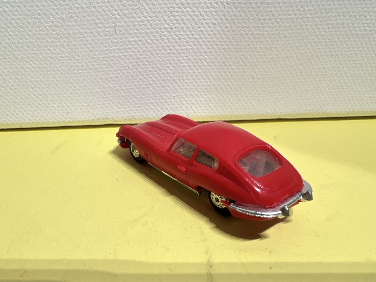 Jaguar Modellini d'auto: Anguplas Jaguar E in 1/87 – Usato da Weinfelden venduto da Kammerflimmern 1