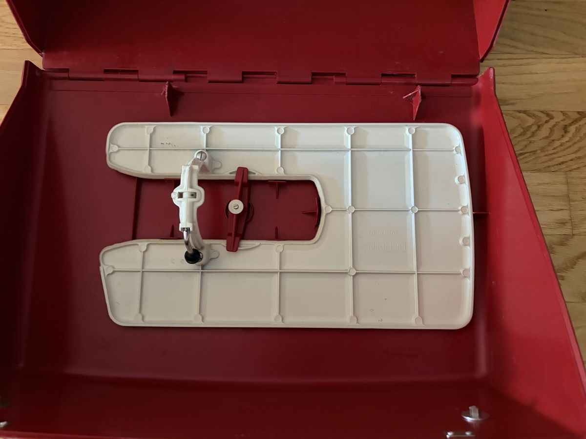 Bernina Macchine da cucire: Bernina 830 – Difettoso da Schlieren venduto da MQ1965 5
