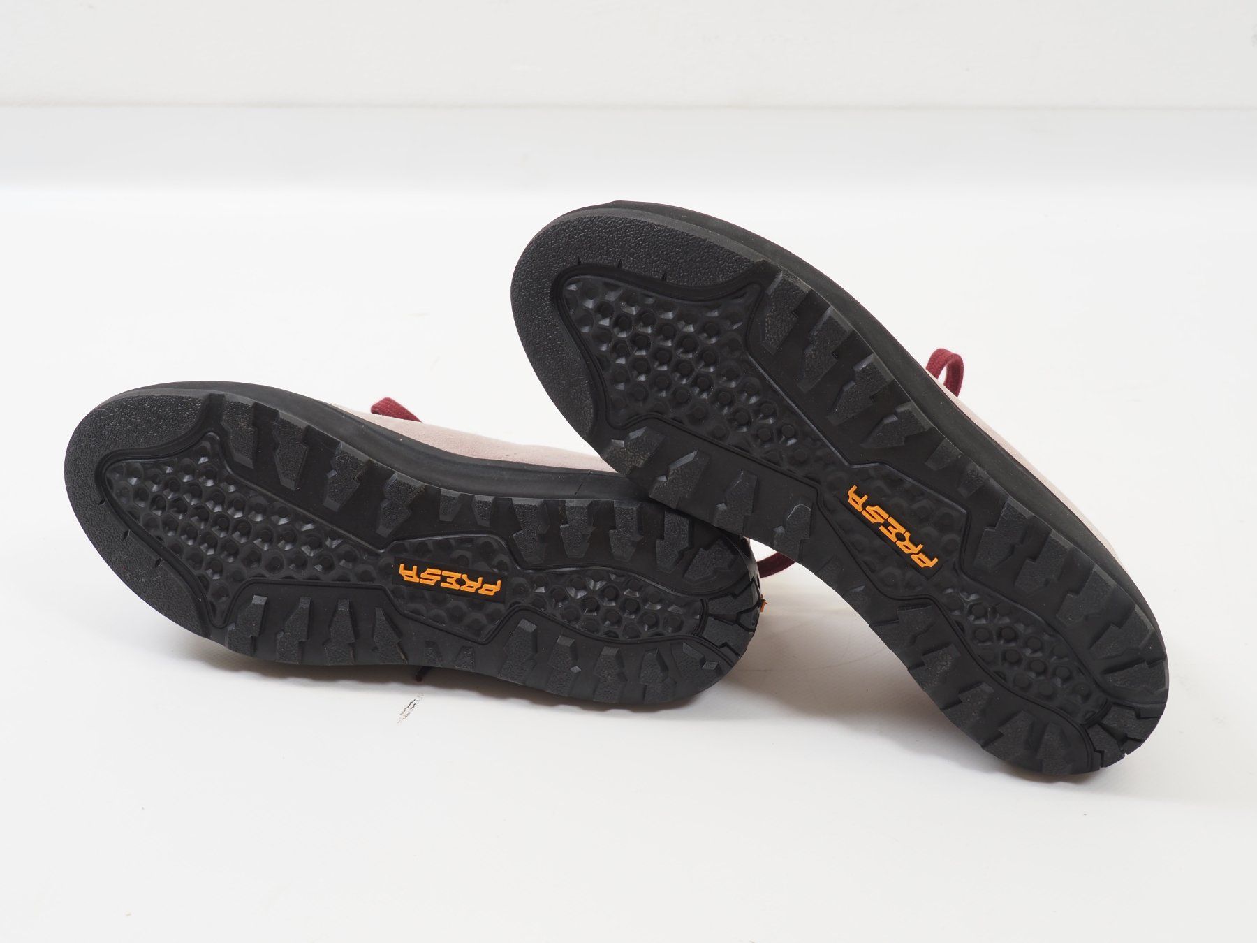 Scarpa Scarpe da donna: SCARPA Freizeitschuh Gr. 38,5 (21118) – Nuovo (secondo la descrizione) da Zürich venduto da fundsachenverkauf 3