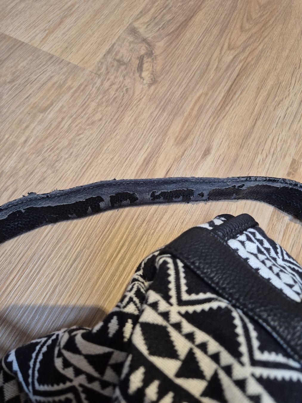 Zaini: Rucksack Schwarz Weiss – Usato da St. Gallen venduto da ali_tms5 1