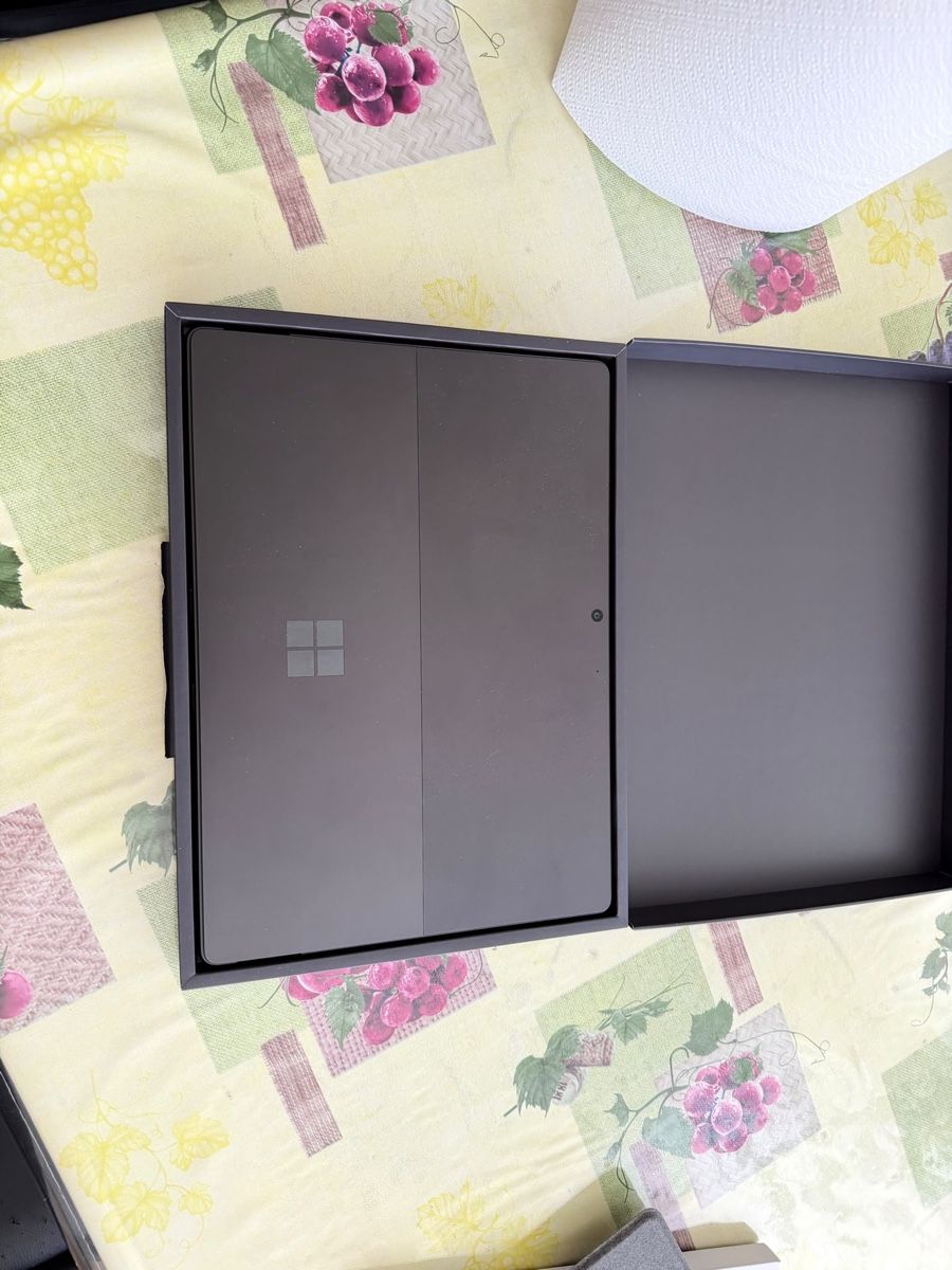 Microsoft Tablet PC: Microsoft Surface Pro11/16GB RAM/ 512GB – Neu und originalverpackt aus Glattpark(Opfikon) von erikagamez 3