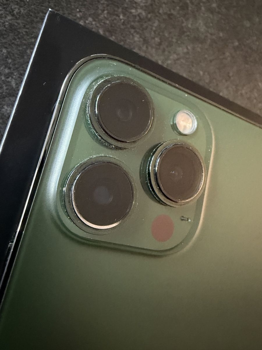 Apple Handys / Smartphones: IPhone 13 Pro Alpine Green 128GB – Gebraucht aus Solothurn von Affolter19 4
