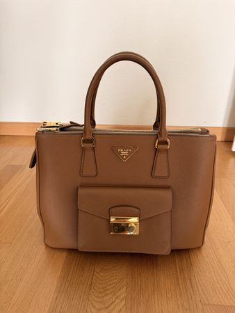 Tasche Prada