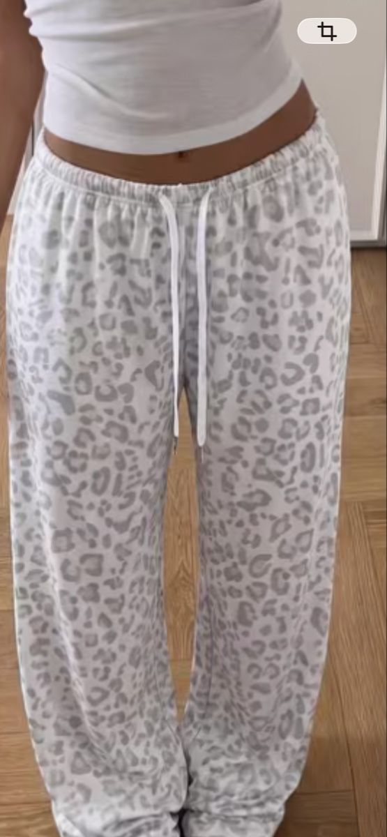 Hosen: Schöne neue Pyjamahose gr m – Neu (gemäss Beschreibung) aus Allschwil von selake990673