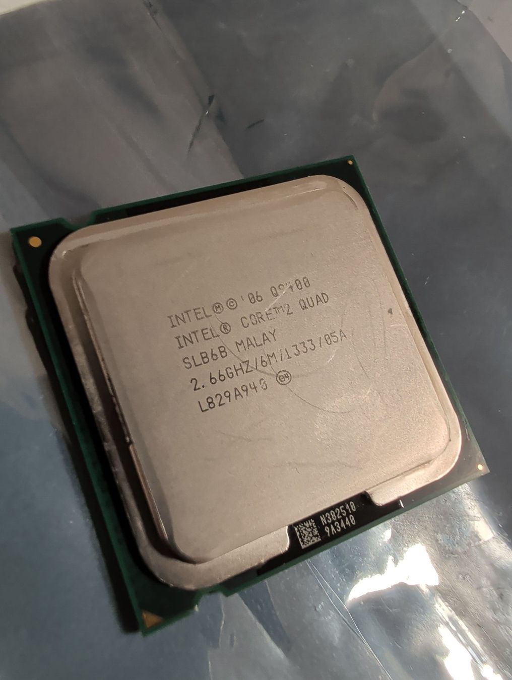 Intel Componenti elettronici: Intel Core2Quad Q9400 @2,666GHz – Usato da Fällanden venduto da iichhalt