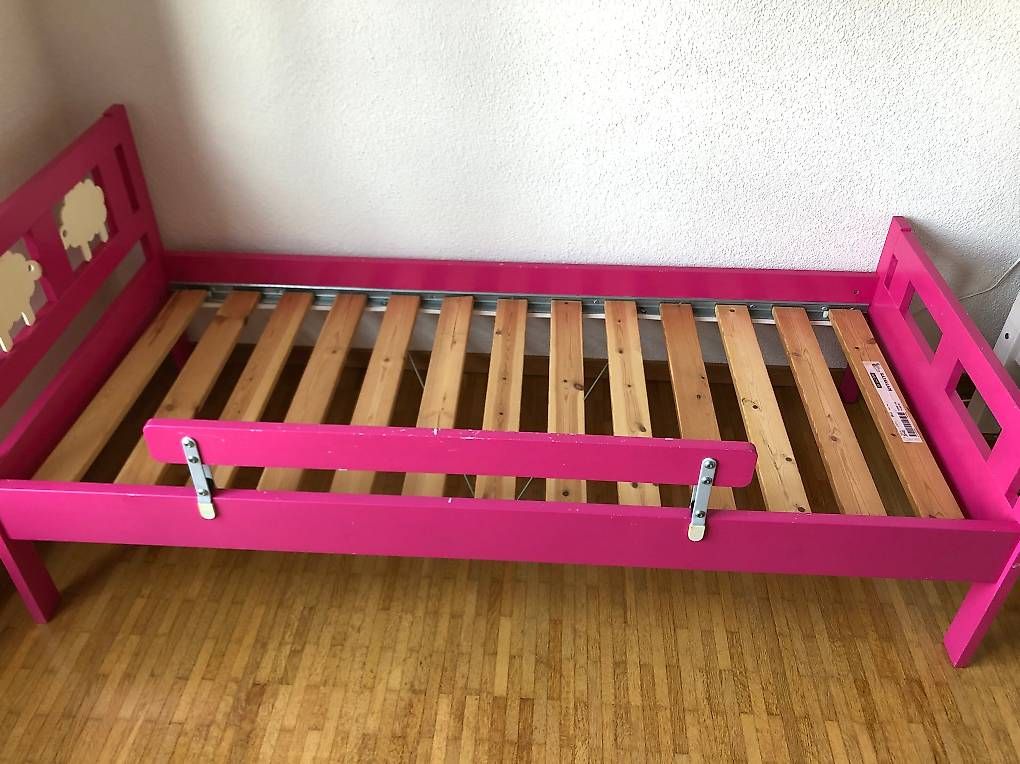 Letti: Kinderbett 70x160 pink – Usato da Männedorf venduto da JaLa. 2