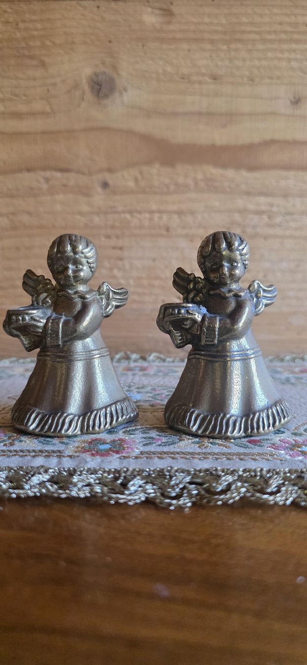 Statuette: 2 Stück Vintage Messing Engel – Usato da Wolfhalden venduto da Nati-Nati
