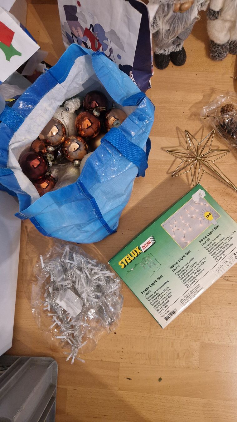 Tutte le decorazioni: Weihnachts Deko Set teils neu – Usato da Luzern venduto da Antu92 9