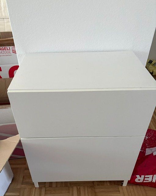 Cassettiere: Besta Kommode (Ikea) 2Stk vorhanden – Usato da Glattpark(Opfikon) venduto da Uzrs