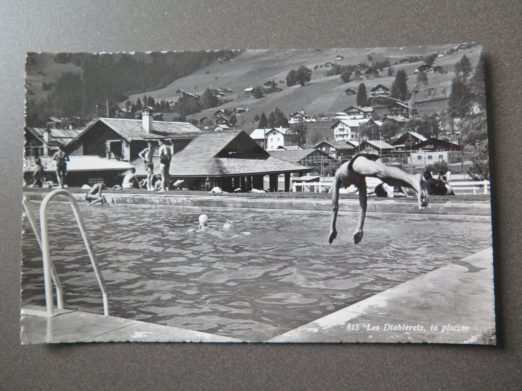Cartoline postali: LES DIABLERETS - LA PISCINE – Usato da Wittenbach venduto da lipasal