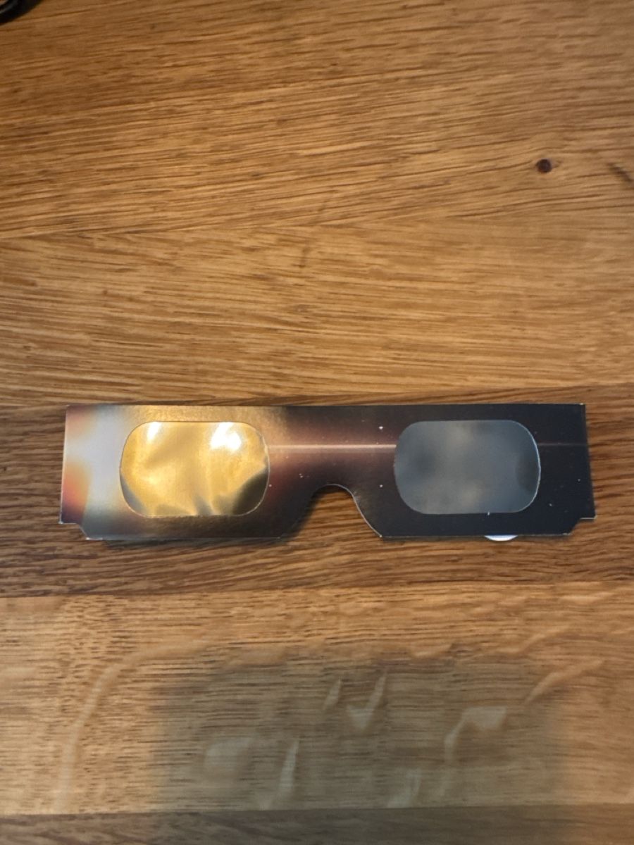 Brillen & Gläser: Sonnenfinsternis Brille – Neu (gemäss Beschreibung) aus Bern von honolalu