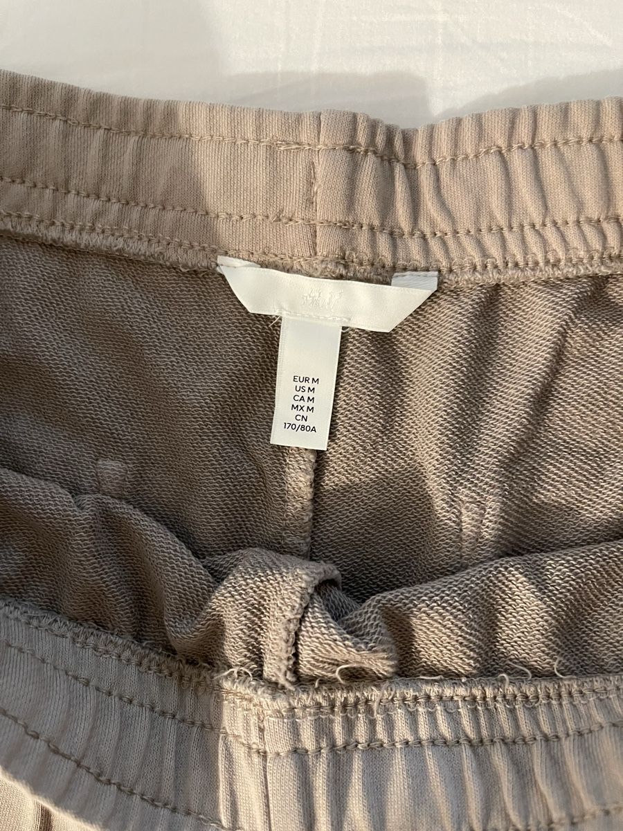 H&M Pantaloni: shorts h&m – Nuovo (secondo la descrizione) da Meikirch venduto da Hilfe_Waisentiere 2