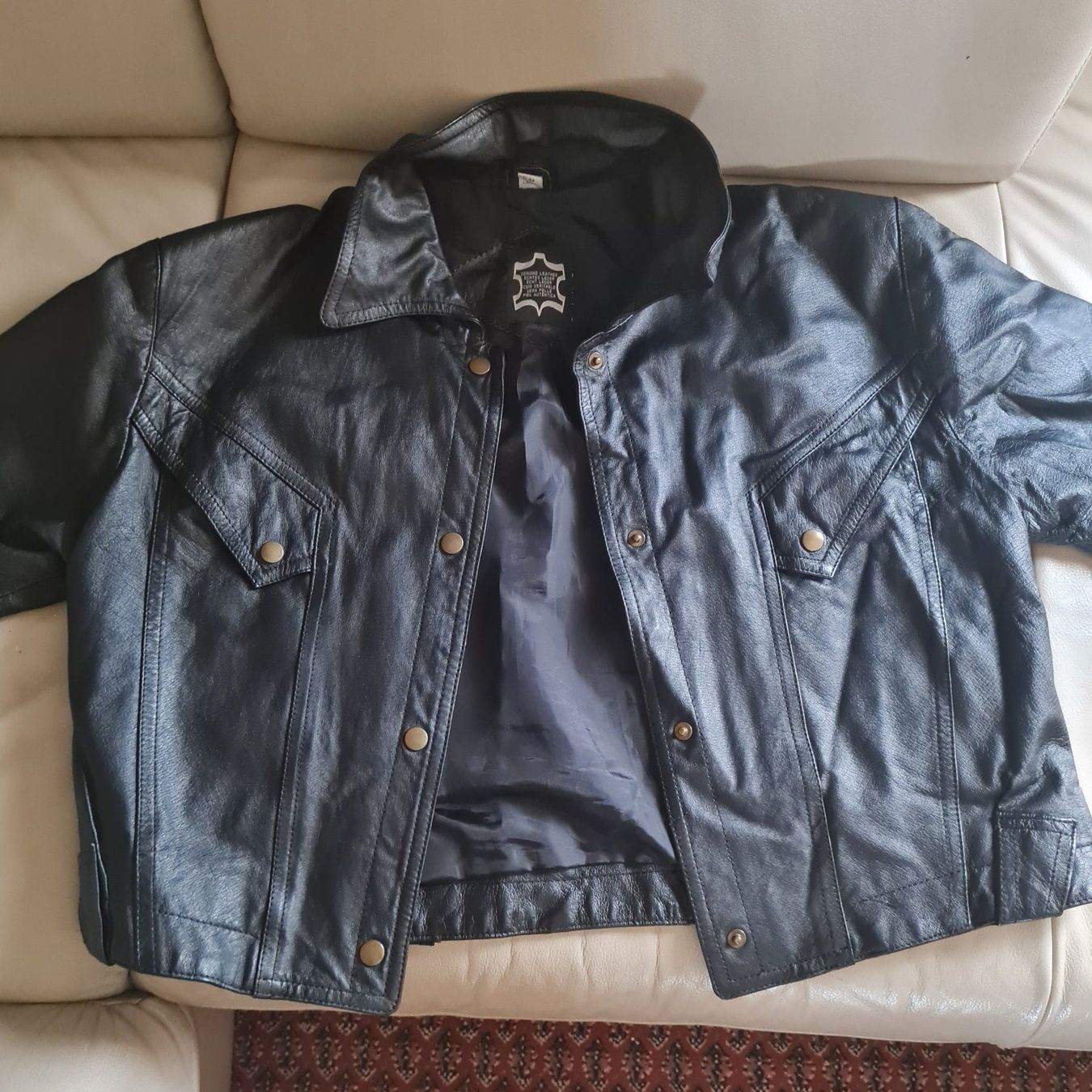 Giacche: Lederjacke in schwarz , Grösse L – Usato da Coeuve venduto da Nelly2 1