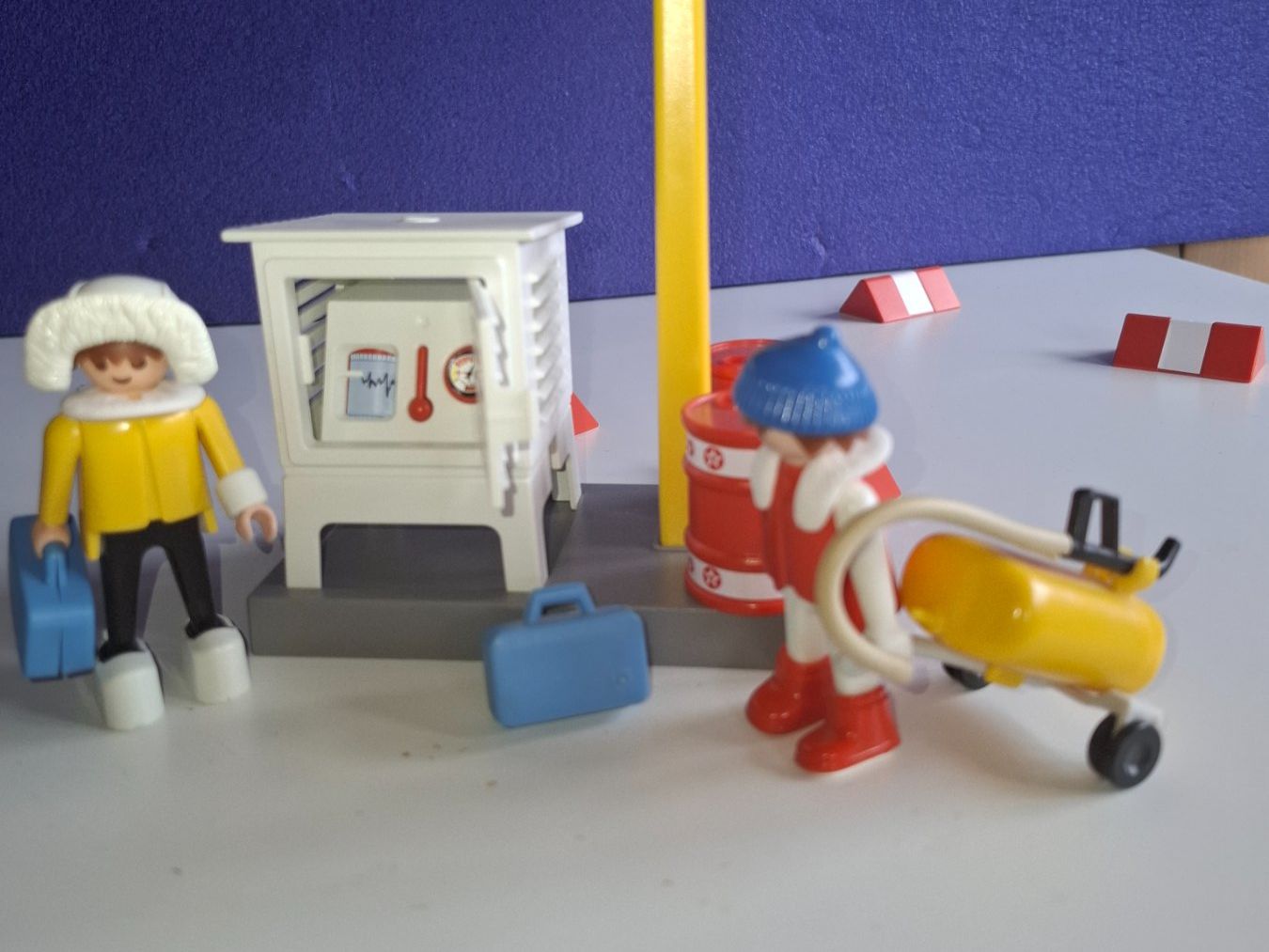 Playmobil Spielzeuge: Wetterstation im Winter – Gebraucht aus Wetzikon ZH von 10_xhyb_48 7