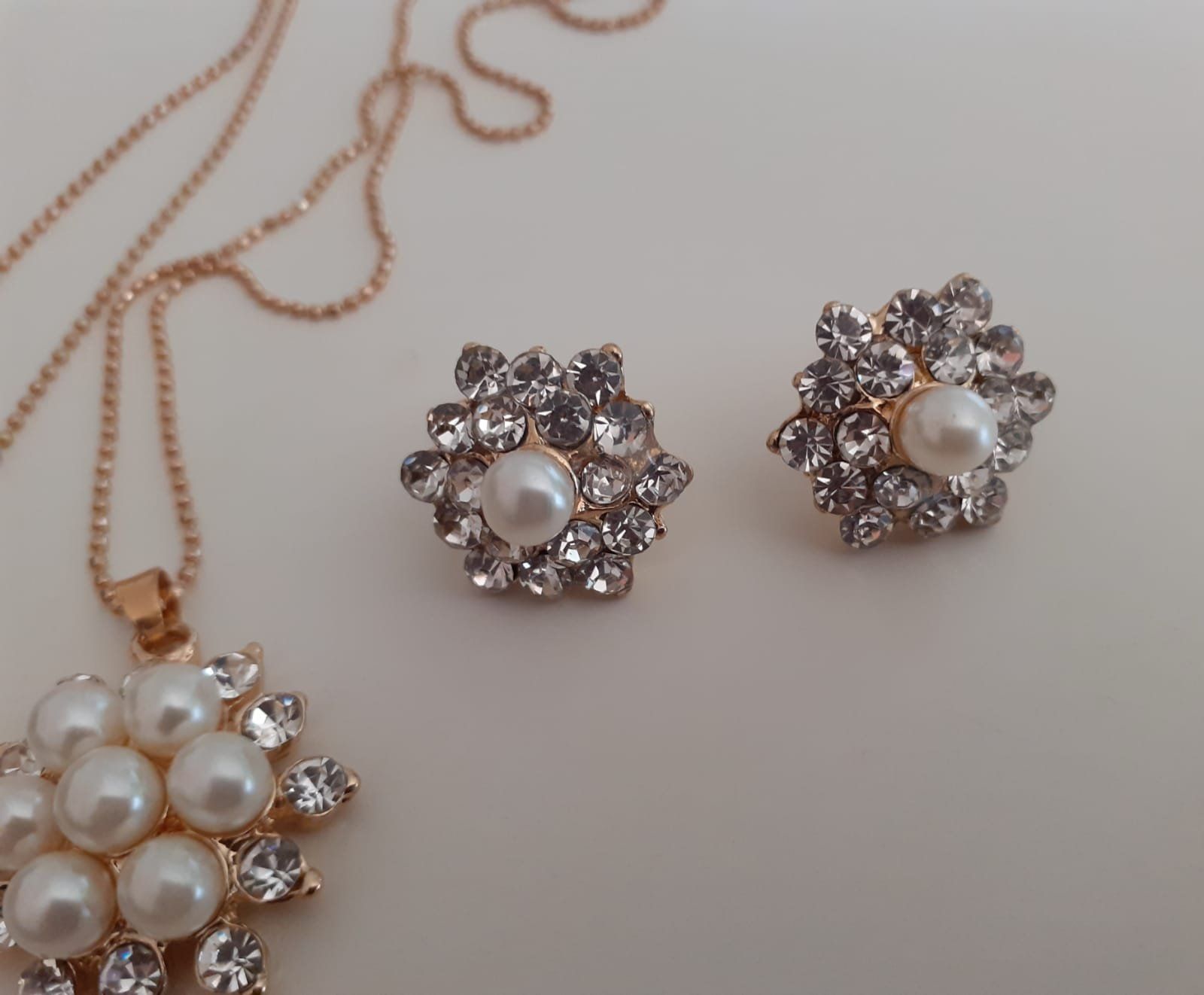 Altri gioielli: Schmuck Set – Nuovo e nell'imballaggio originale da Stansstad venduto da kam_5wgj 1