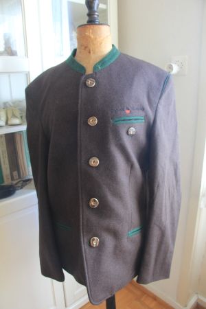 Antike Trachtenjacke aus Wolle