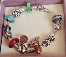 Armband mit Charms silber 925,15 Charms guter Zustand