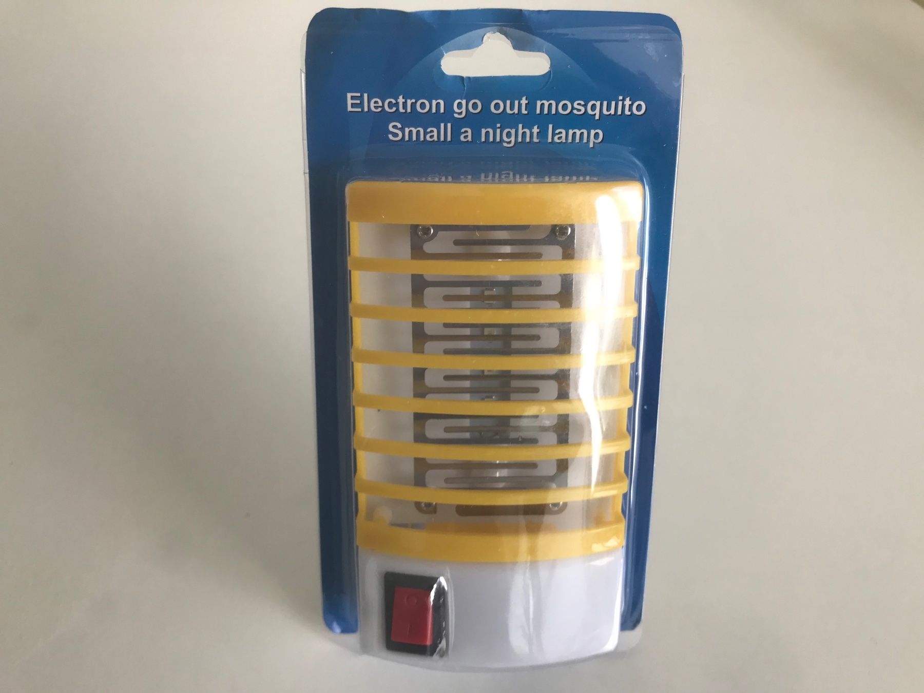 Altro per la casa: Elektrischer Insektenvernichter UV – Nuovo e nell'imballaggio originale da Spreitenbach venduto da Brockiland-Flohmarkt 1