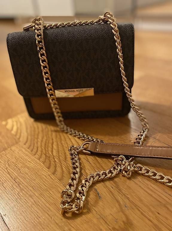 Michael Kors Borse da donna: Michael Kors – Usato da Volketswil venduto da sel_yy62
