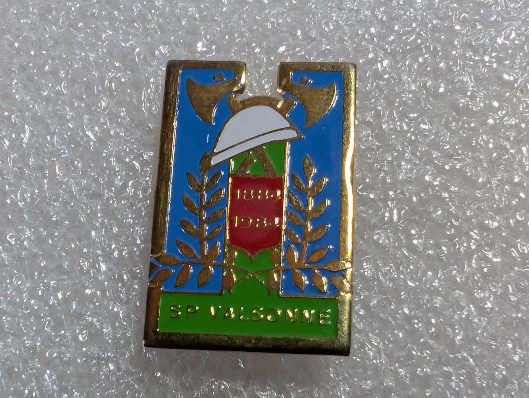 Plaketten & Abzeichen: Ansteckpin 249: – Gebraucht aus Oppligen von Pin-Fall-Shop