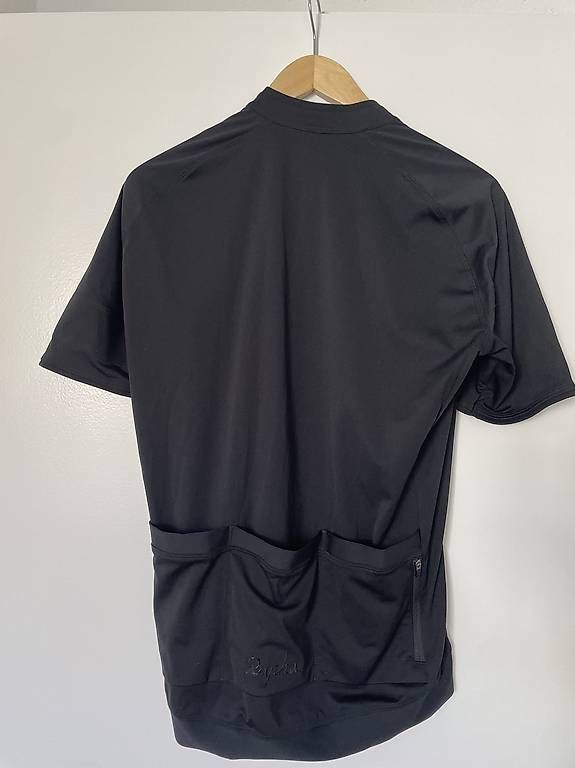 Canottiere & Pantaloni: Rapha Core Jersey Radtrikot Herren Schwarz  Kurzarm – Usato da Biel/Bienne venduto da ker_5tly 1
