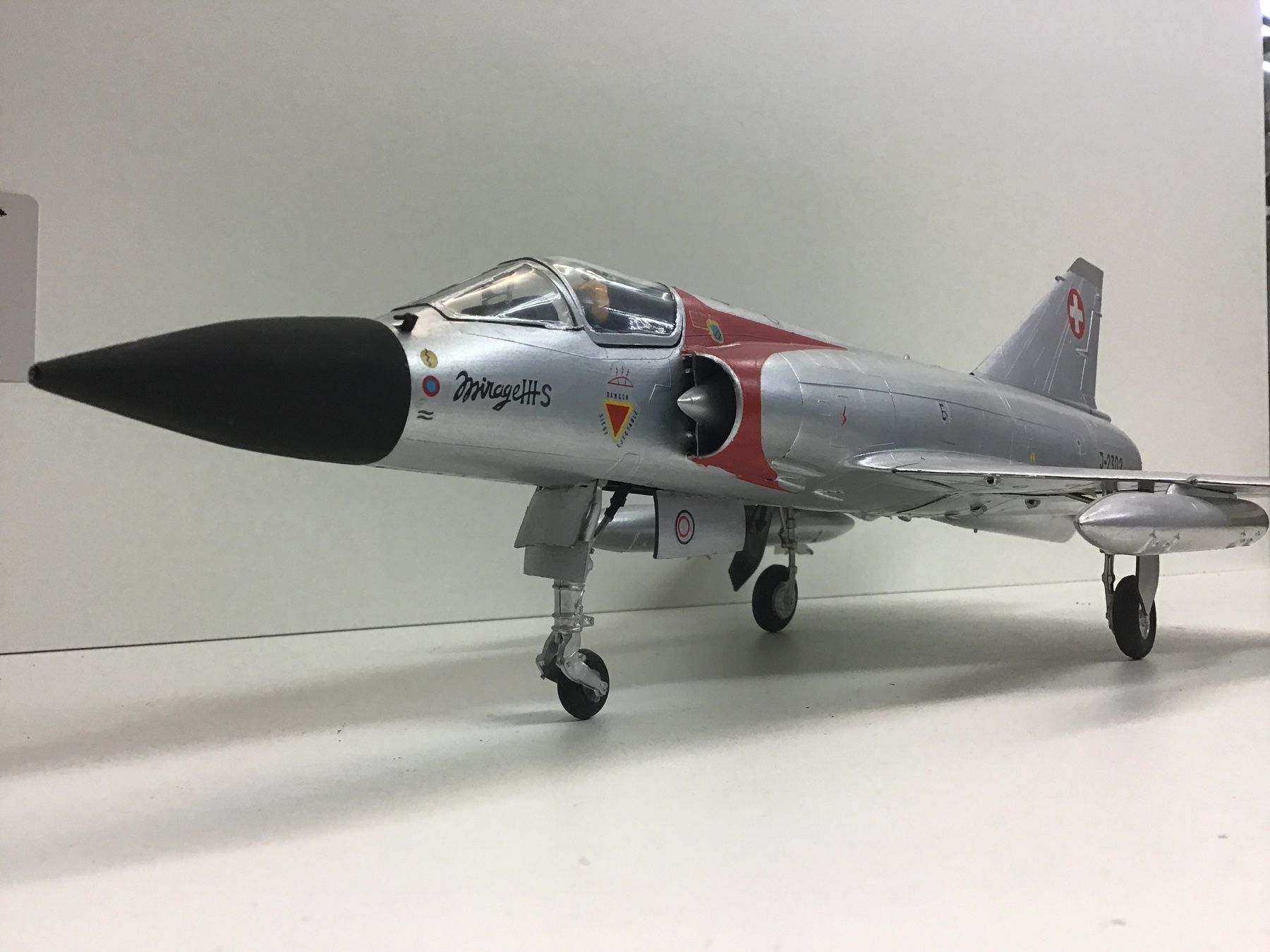 Schweizer Armee Kit di modellismo & Modellini statici: Mirage IIIS, Schweizer Luftwaffe, Modellflugzeug, 1:32 – Nuovo (secondo la descrizione) da Männedorf venduto da Spezial-Modelle 2