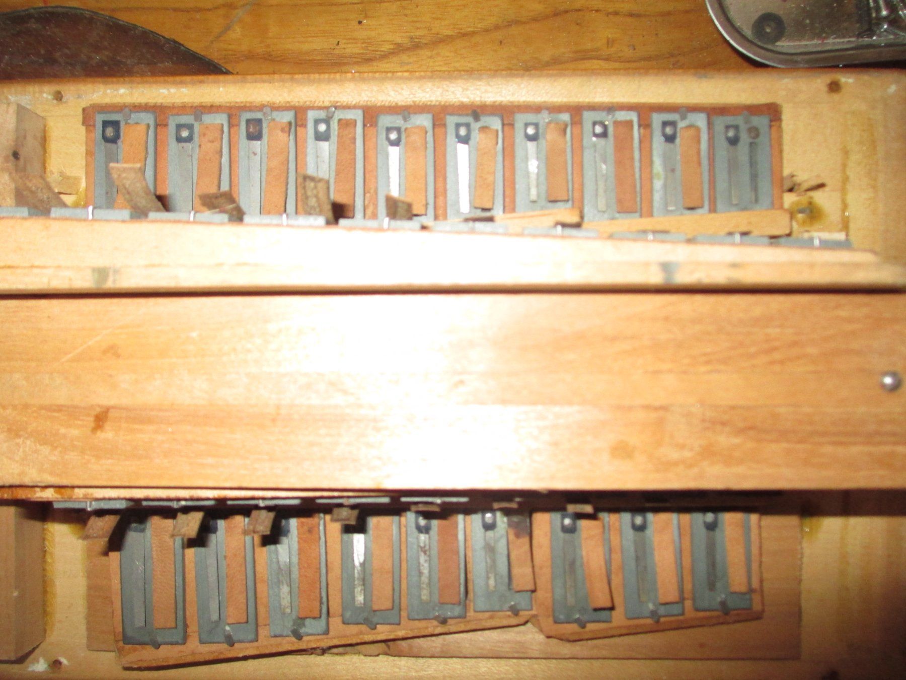 Strumenti musicali: Akkordeon antik – Usato da Weier im Emmental venduto da waefler03 8
