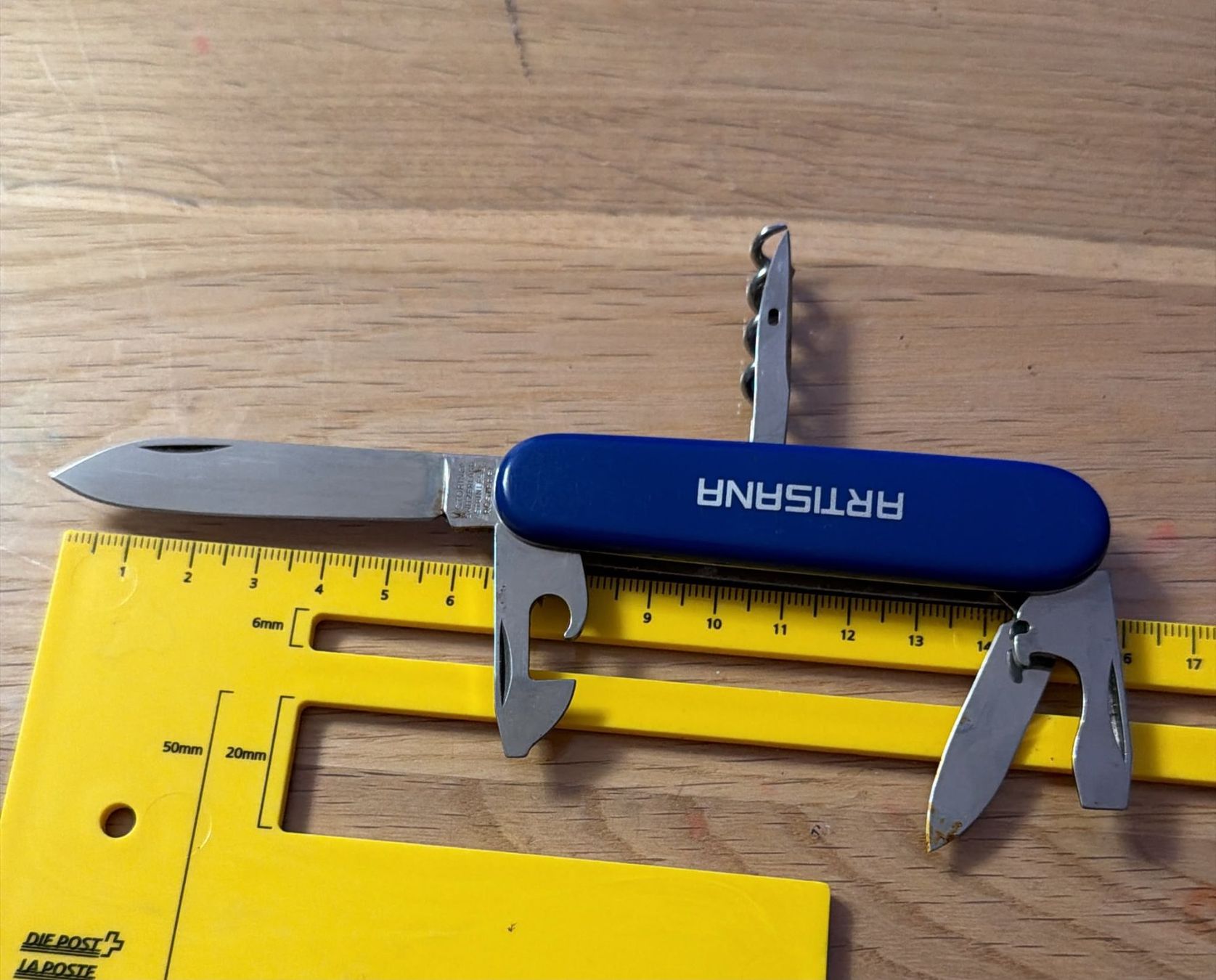 Victorinox Taschenmesser: VICTORINOX SACKMESSER ARTISANA – Gebraucht aus Zürich von Frei-Occasionen 6