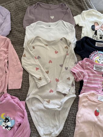 Diverse kinder kleidung 