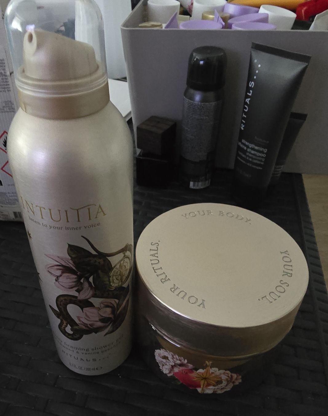 Rituals Soins hydratants: Rittuals Intuitia Neu – Neuf avec emballage d'origine à Basel par BeautyqueenbyNB
