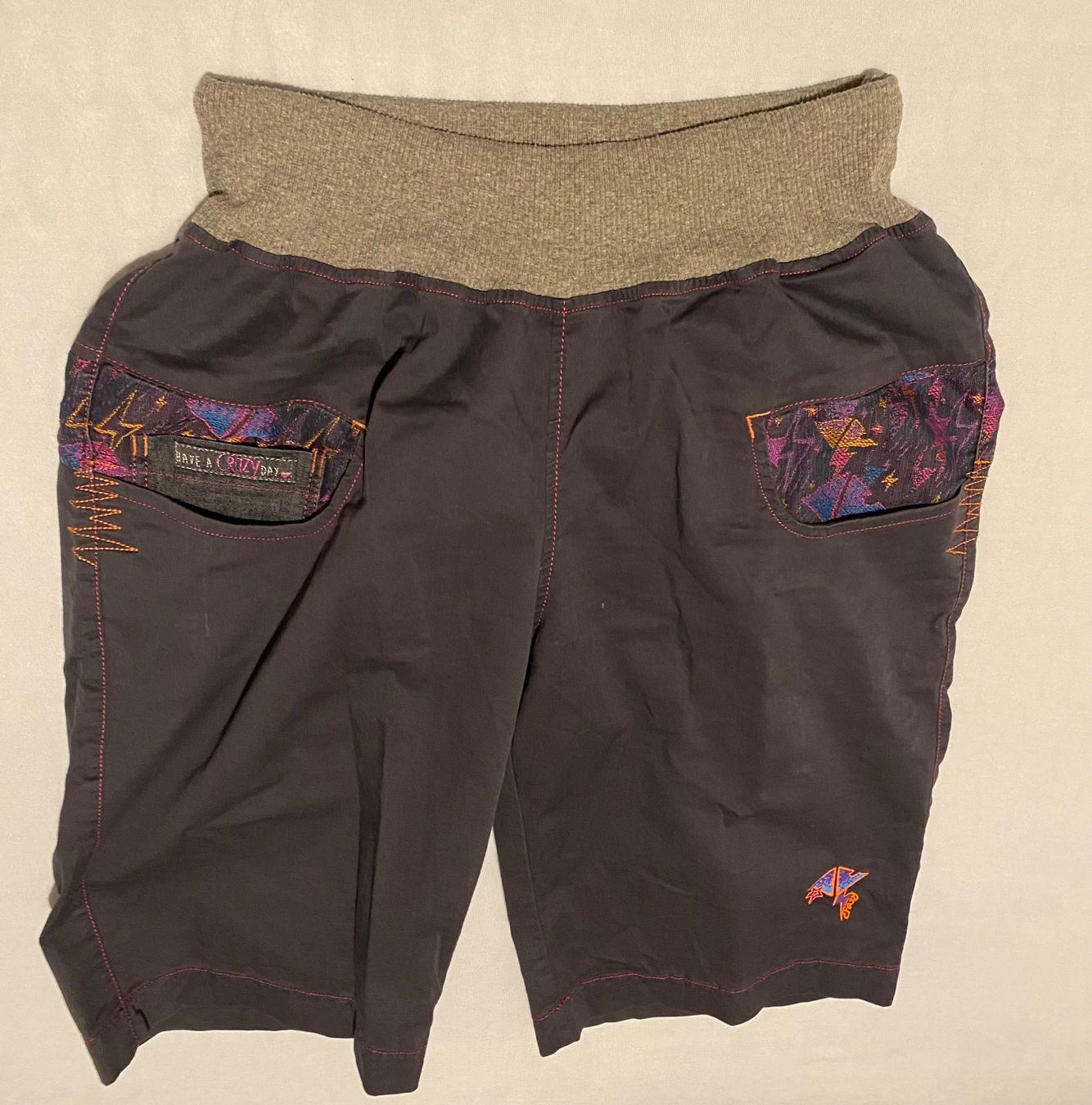Pantaloni: Short Crazy Idea – Usato da Rennaz venduto da Byronbay6
