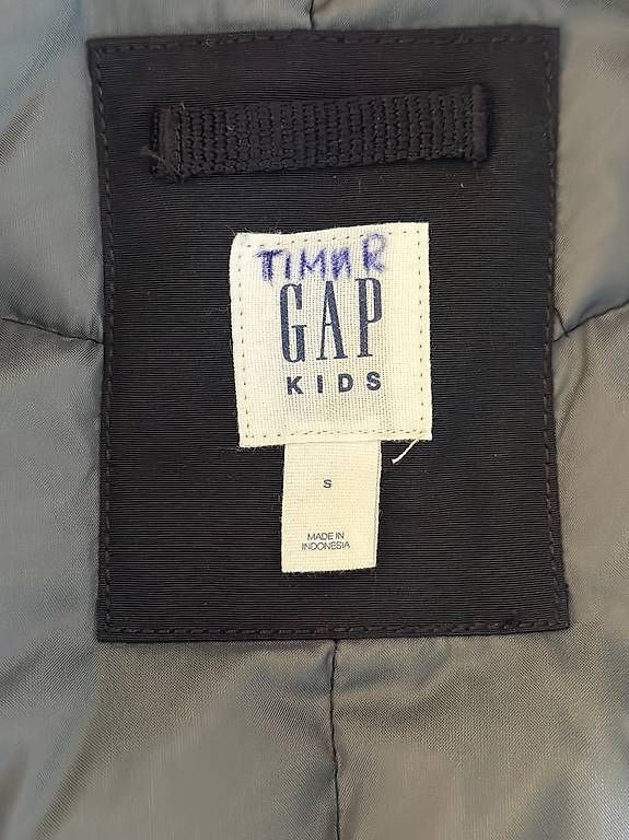 Jacken & Mäntel: Kinder Winterjacke mit Kapuze von GAP Gr. S – Gebraucht aus Merlischachen von Jamie-Tristan 4