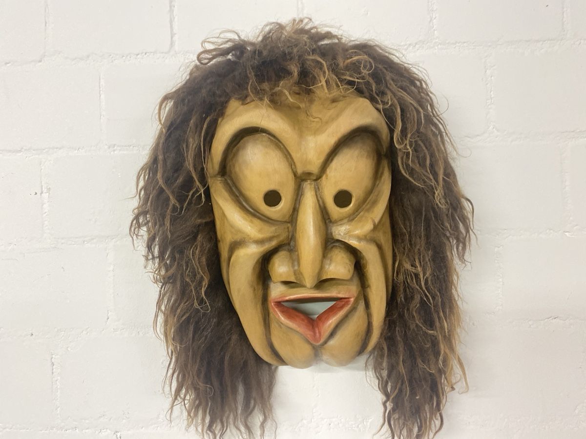 Maschere: Wunderschöne Holzmaske von Rudolf Bodmer – Usato da sursee venduto da trilli-tralli 2