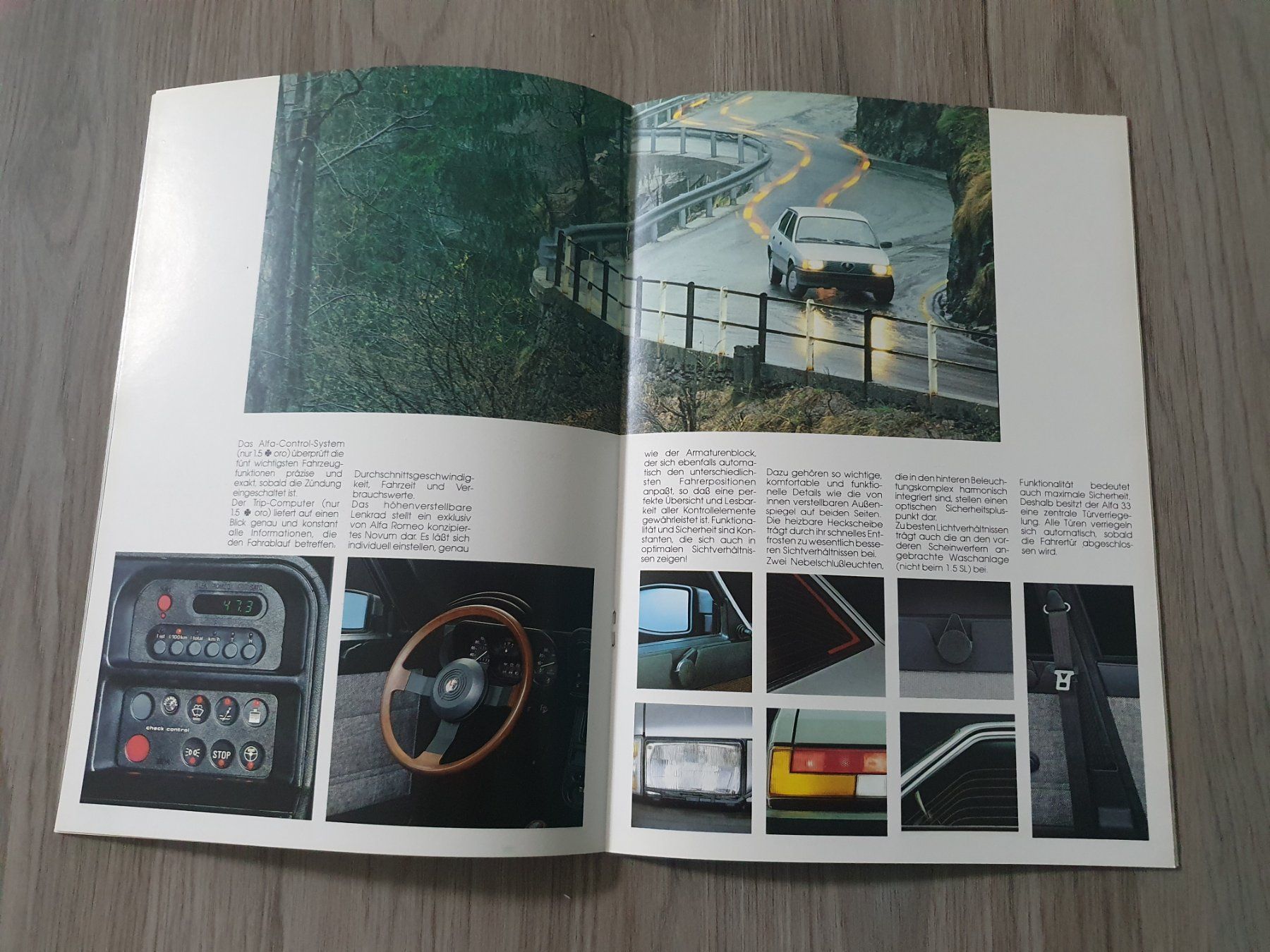 Alfa Romeo Documenti: Alfa Romeo 33 Prospekt – Usato da Baar venduto da RDNA 1