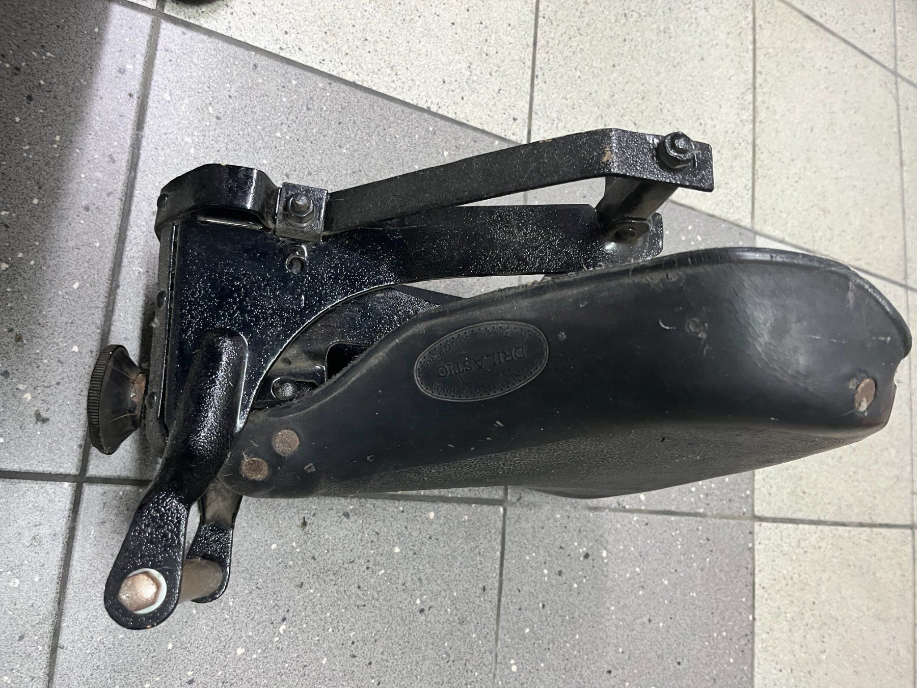 Tutti i ricambio per moto: Motorradsattel Sozius (Oldtimer) – Usato da Läufelfingen venduto da Columbus06 2