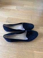 Loafer aus Wildleder in 38