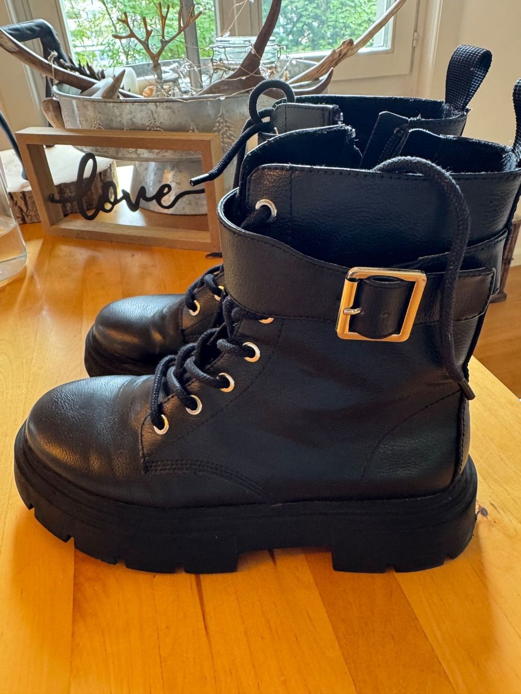 H&M Scarpe da donna: Stiefeletten von H&M – Usato da Spiez venduto da HomeShoppingSpiez 3