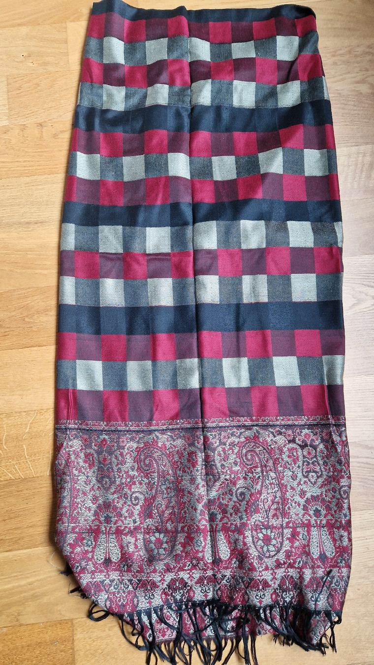 Foulard & Sciarpe: Schöner Schal kariert – Usato da Zürich venduto da mis_2kxn 1